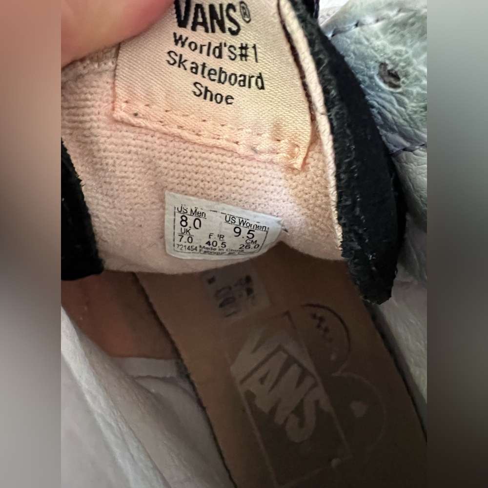 Vans Sk8-Hi Sneakers Breast Cancer Awareness Graphic Print Black Suede Size 9.5 - Picture 12 of 16